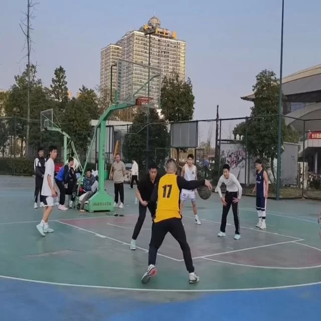 年轻化视角解读运动员复出新趋势